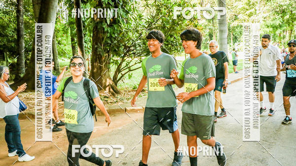 Buy your photos of the eventPark Run on Fotop