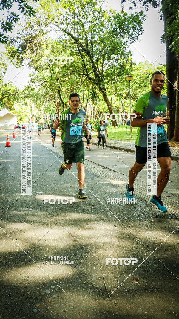 Buy your photos of the eventPark Run on Fotop