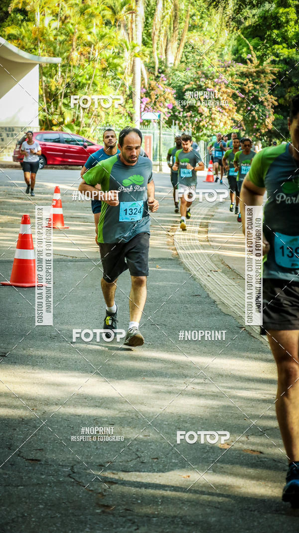 Buy your photos of the eventPark Run on Fotop
