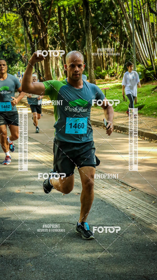 Buy your photos of the eventPark Run on Fotop
