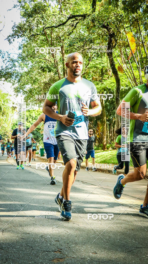 Buy your photos of the eventPark Run on Fotop