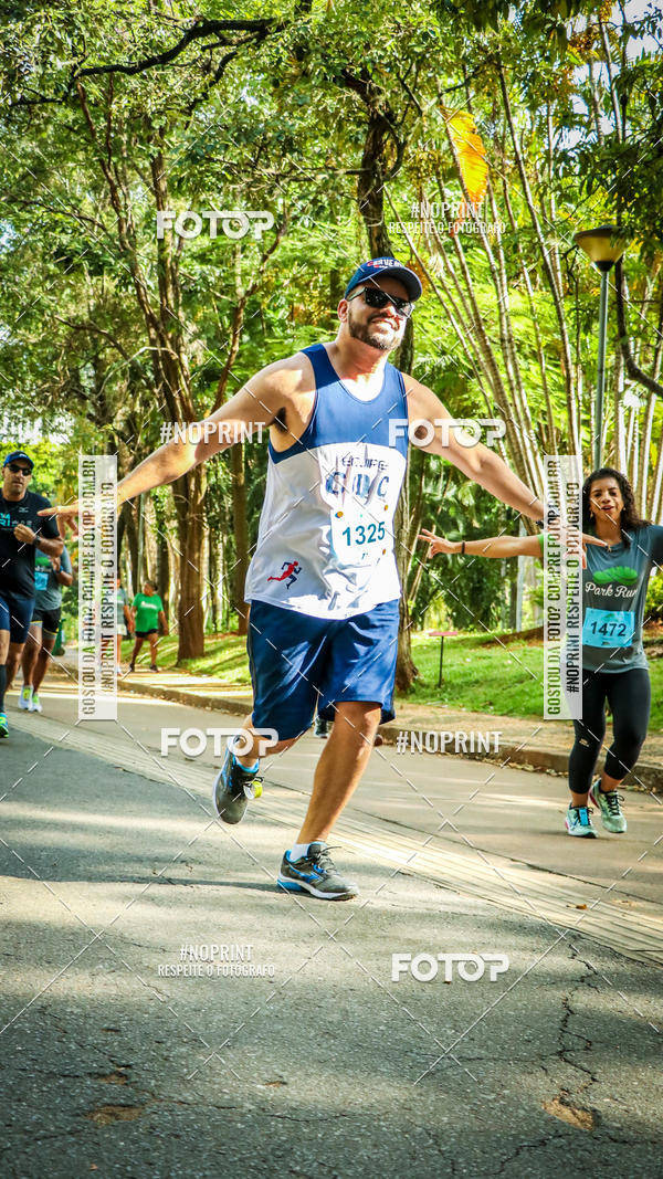 Buy your photos of the eventPark Run on Fotop