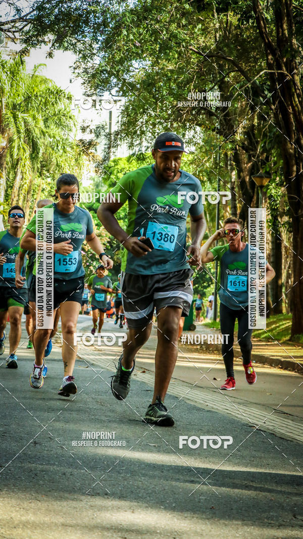 Buy your photos of the eventPark Run on Fotop