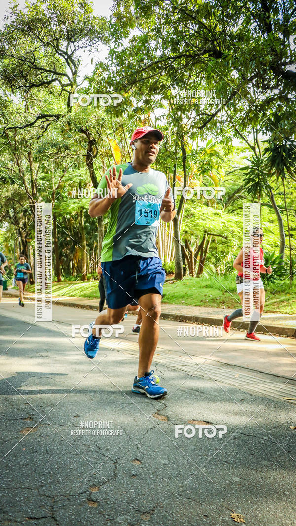 Buy your photos of the eventPark Run on Fotop