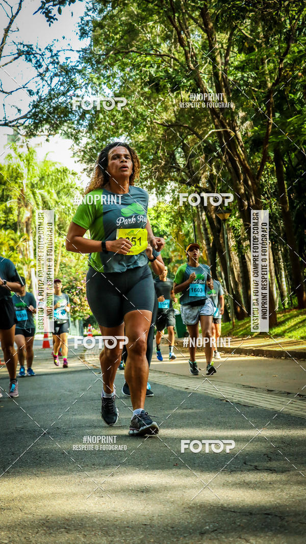 Buy your photos of the eventPark Run on Fotop
