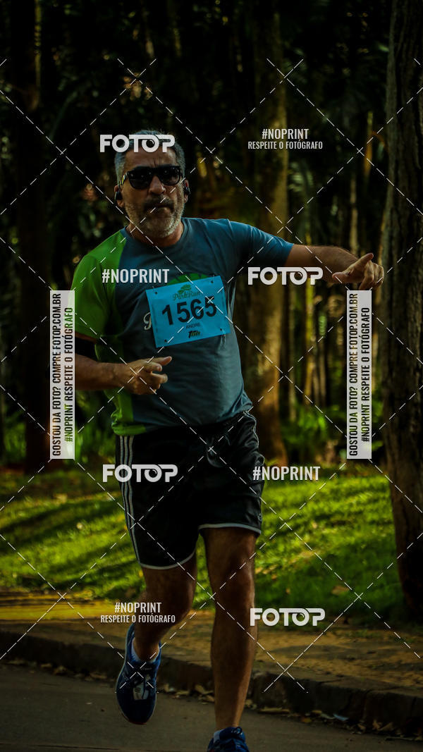 Buy your photos of the eventPark Run on Fotop