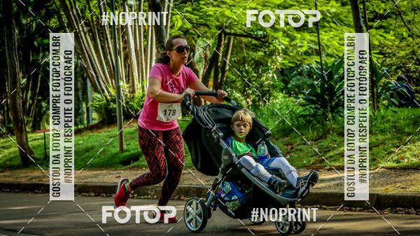 Buy your photos of the eventPark Run on Fotop