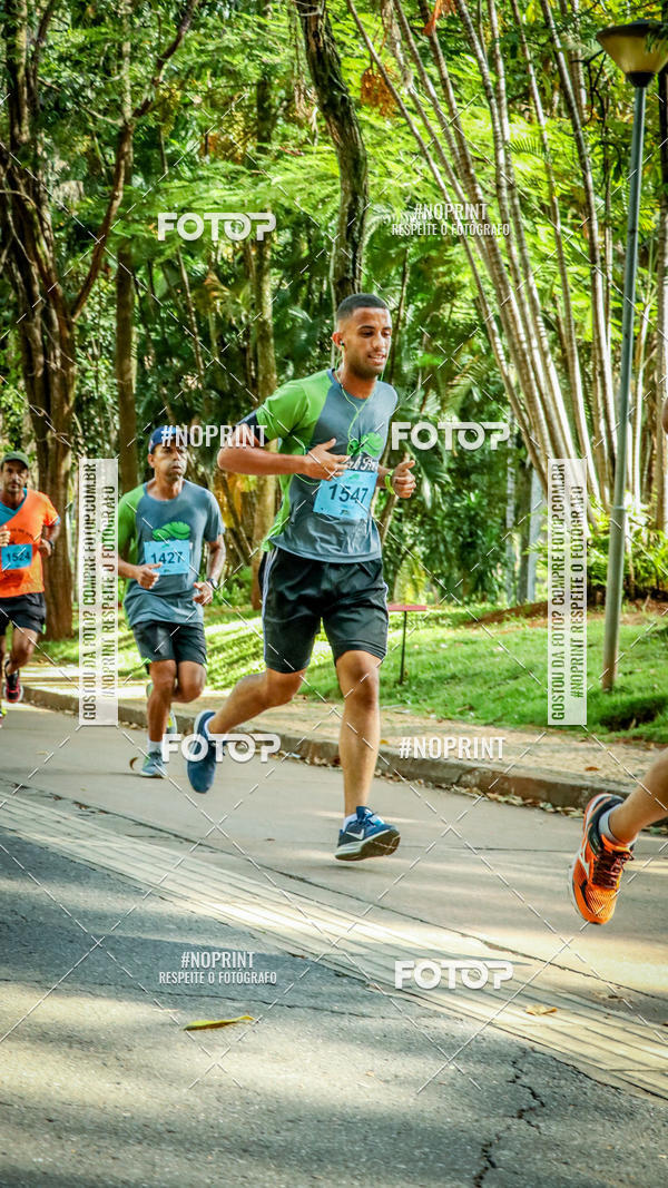 Buy your photos of the eventPark Run on Fotop