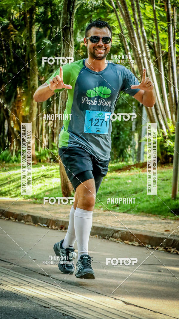 Buy your photos of the eventPark Run on Fotop