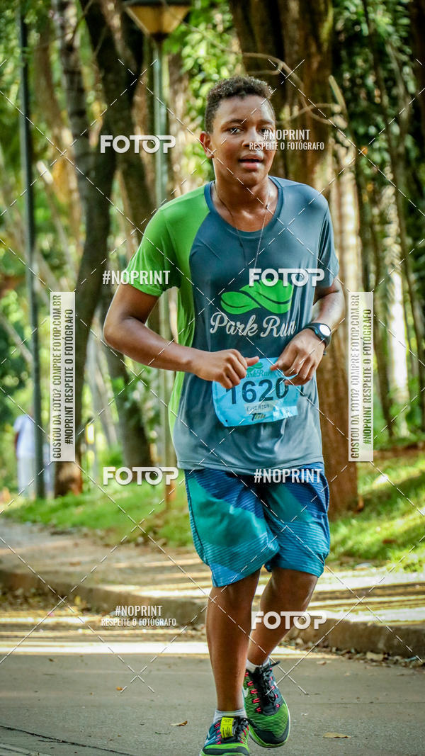 Buy your photos of the eventPark Run on Fotop