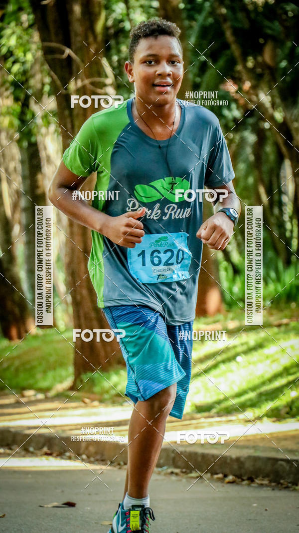 Buy your photos of the eventPark Run on Fotop