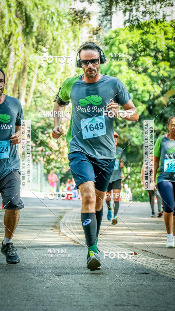 Buy your photos of the eventPark Run on Fotop