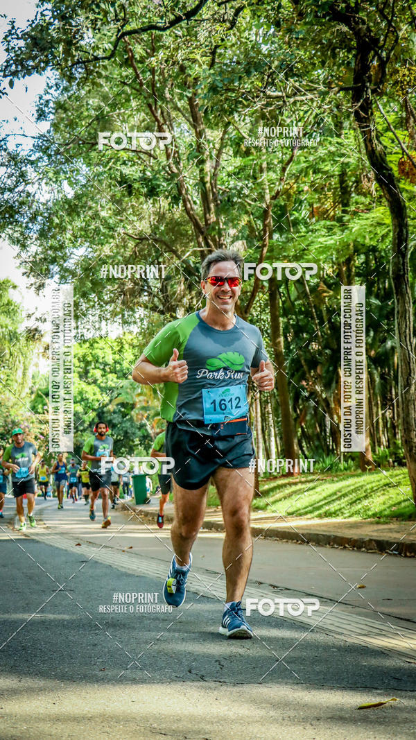 Buy your photos of the eventPark Run on Fotop