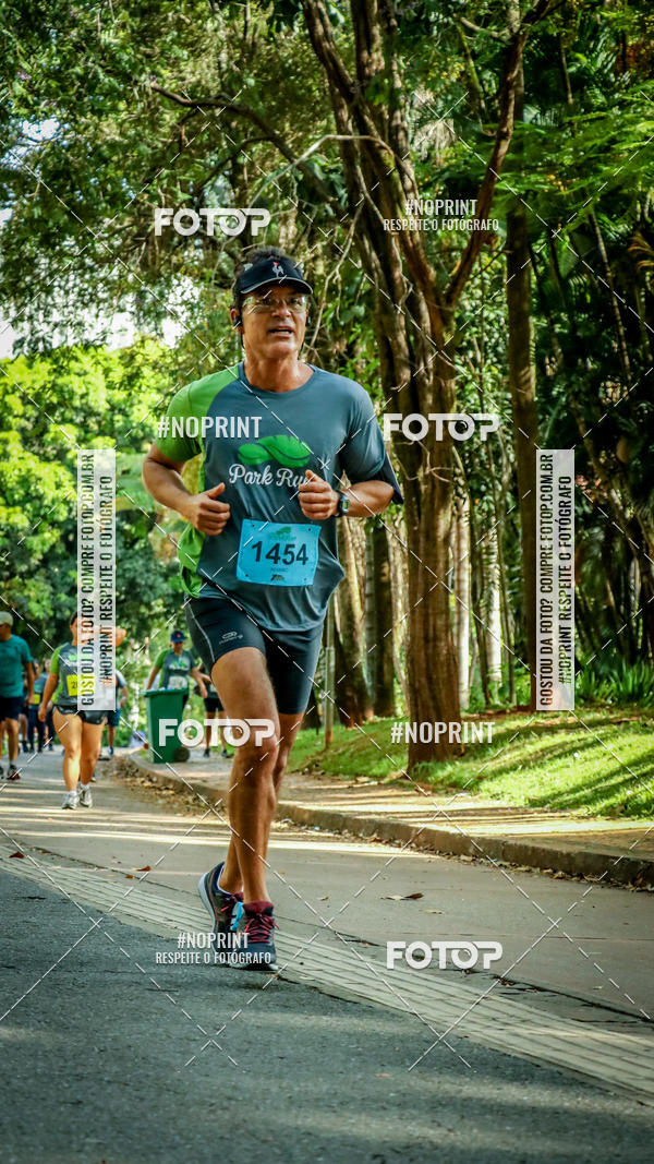 Buy your photos of the eventPark Run on Fotop