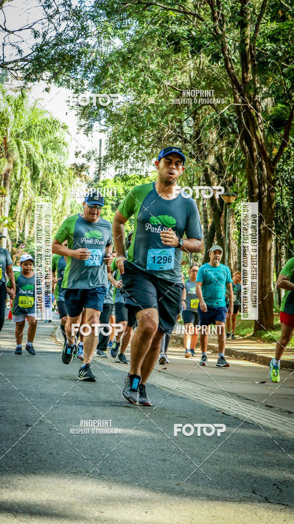 Buy your photos of the eventPark Run on Fotop
