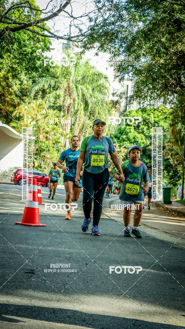 Buy your photos of the eventPark Run on Fotop
