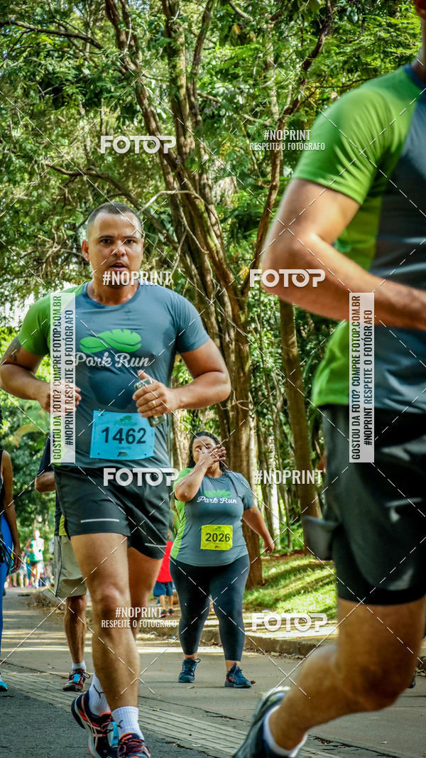 Buy your photos of the eventPark Run on Fotop