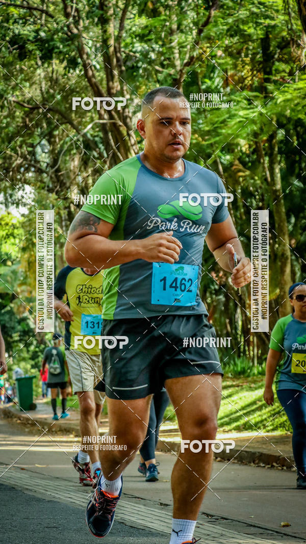 Buy your photos of the eventPark Run on Fotop