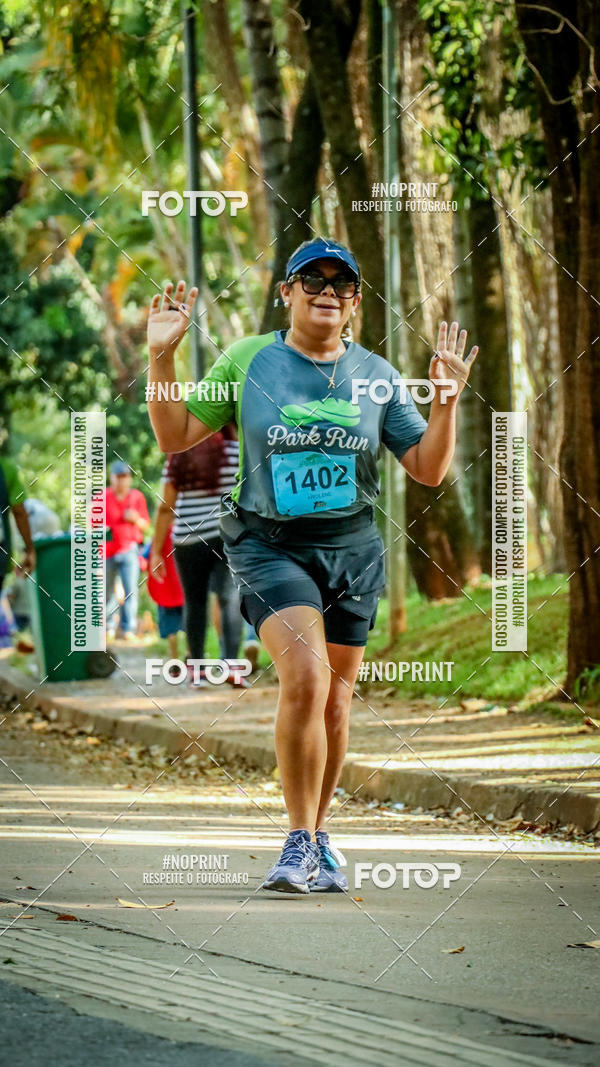 Buy your photos of the eventPark Run on Fotop