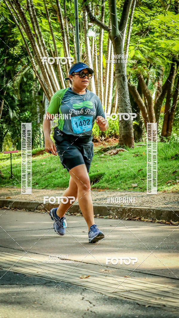 Buy your photos of the eventPark Run on Fotop