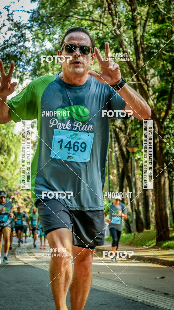 Buy your photos of the eventPark Run on Fotop