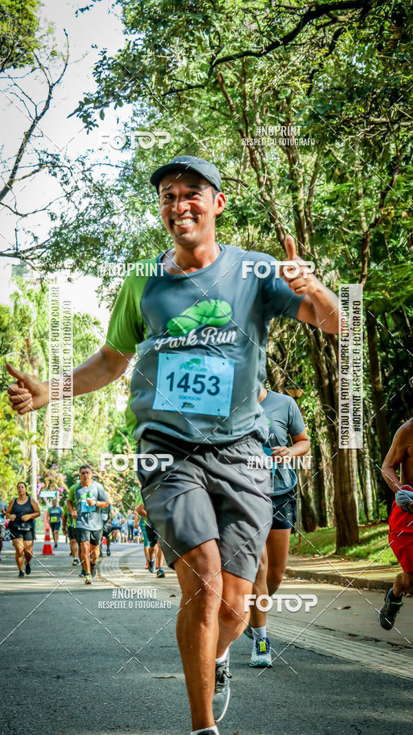 Buy your photos of the eventPark Run on Fotop