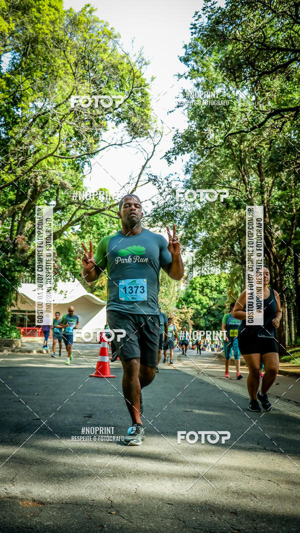 Buy your photos of the eventPark Run on Fotop