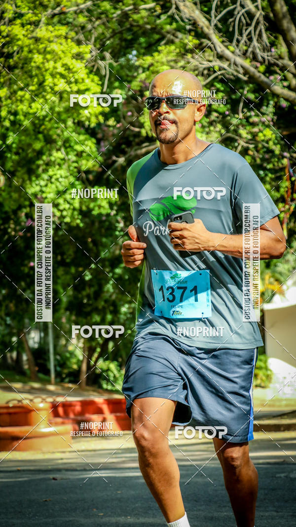 Buy your photos of the eventPark Run on Fotop