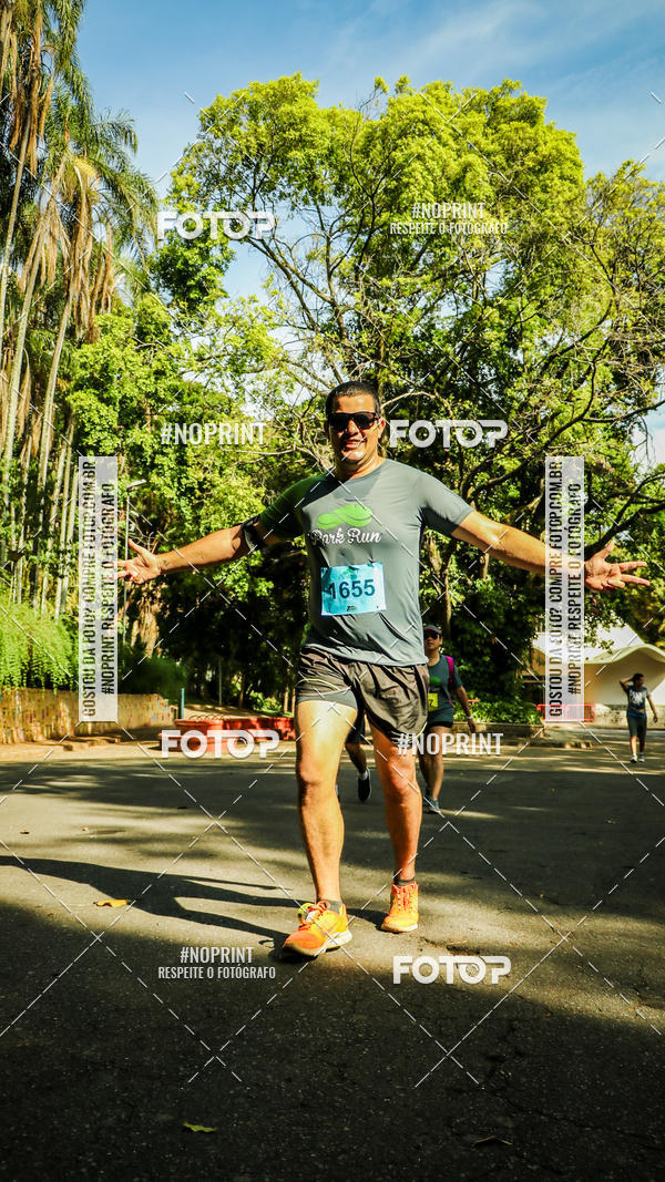 Buy your photos of the eventPark Run on Fotop