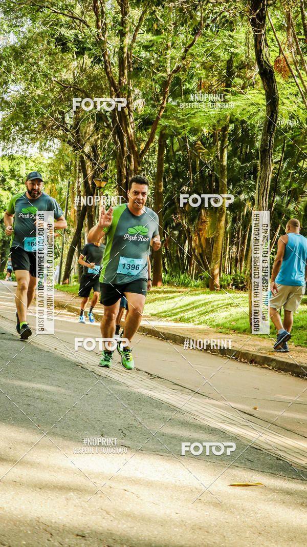 Buy your photos of the eventPark Run on Fotop