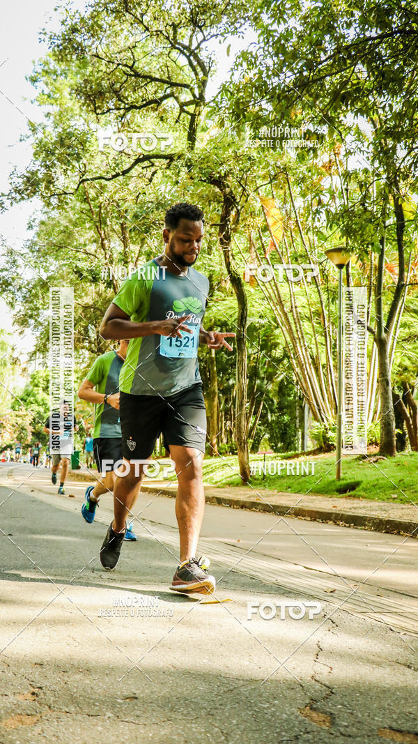Buy your photos of the eventPark Run on Fotop