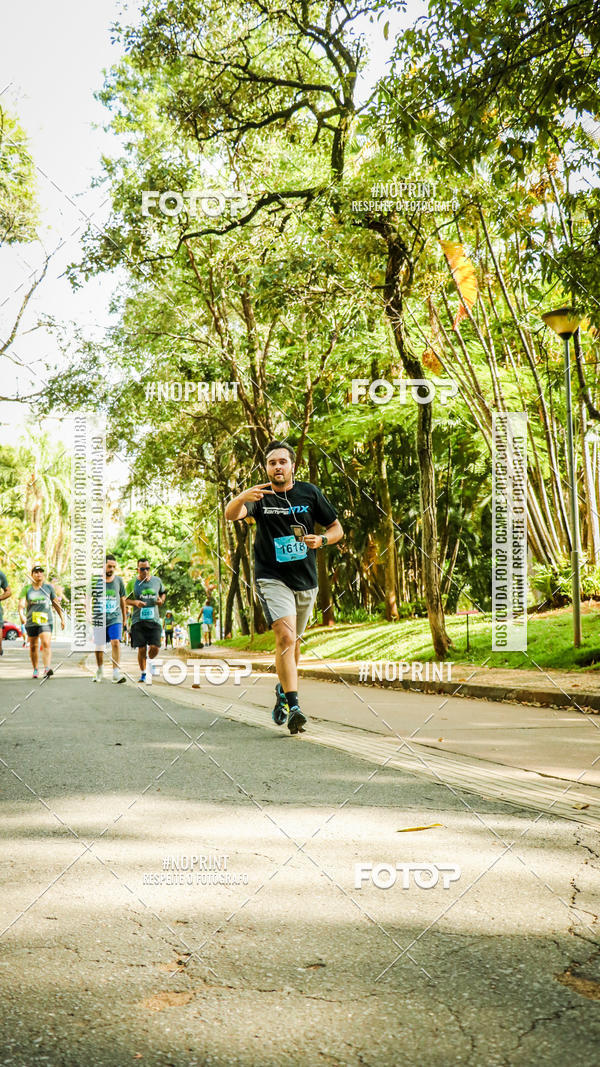 Buy your photos of the eventPark Run on Fotop