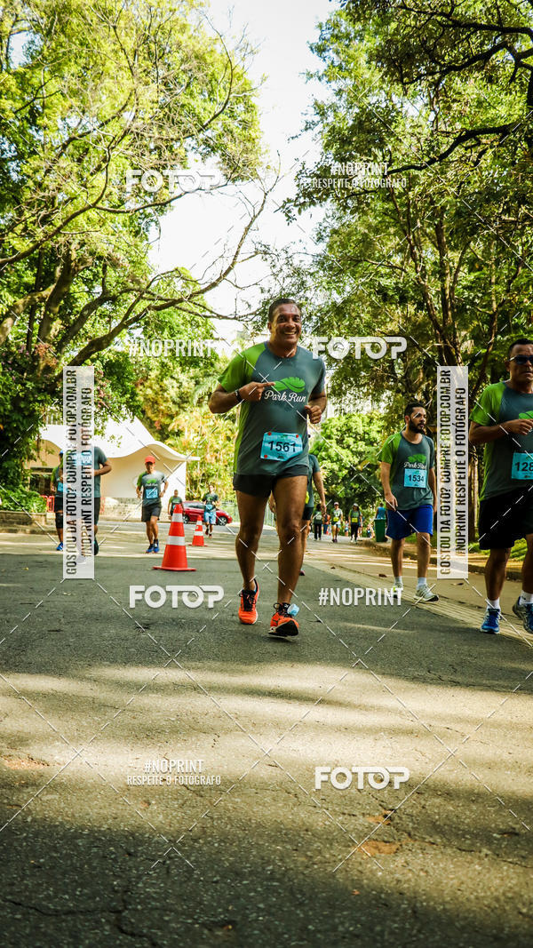 Buy your photos of the eventPark Run on Fotop