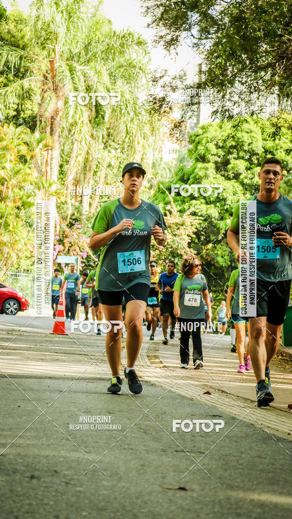 Buy your photos of the eventPark Run on Fotop
