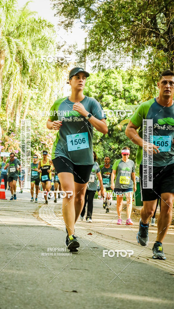 Buy your photos of the eventPark Run on Fotop