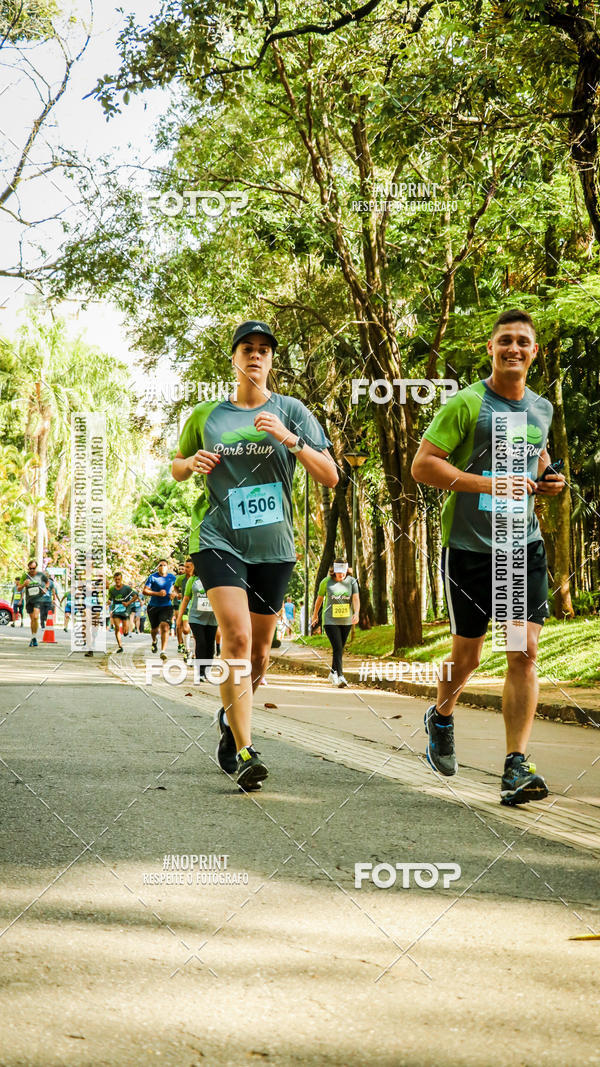 Buy your photos of the eventPark Run on Fotop