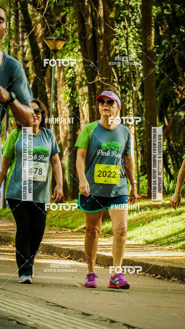 Buy your photos of the eventPark Run on Fotop