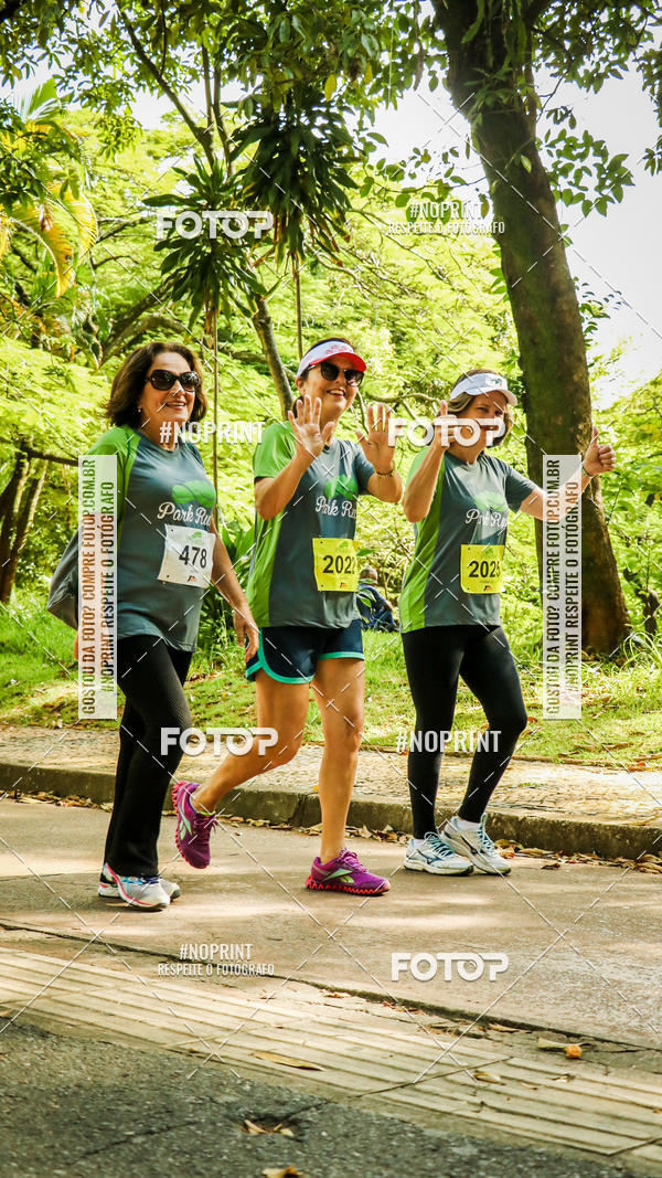 Buy your photos of the eventPark Run on Fotop