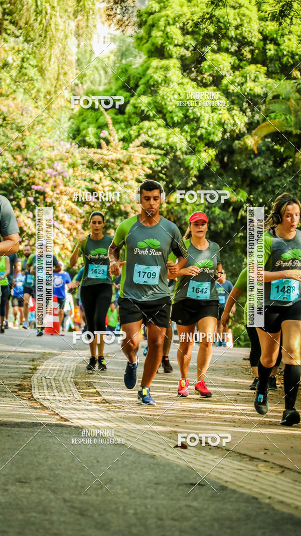 Buy your photos of the eventPark Run on Fotop