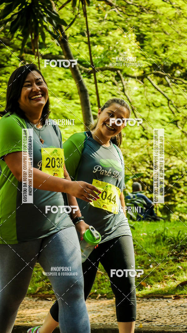 Buy your photos of the eventPark Run on Fotop