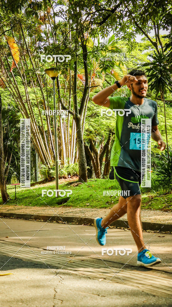 Buy your photos of the eventPark Run on Fotop
