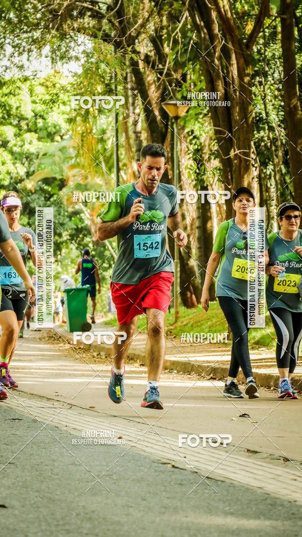 Buy your photos of the eventPark Run on Fotop
