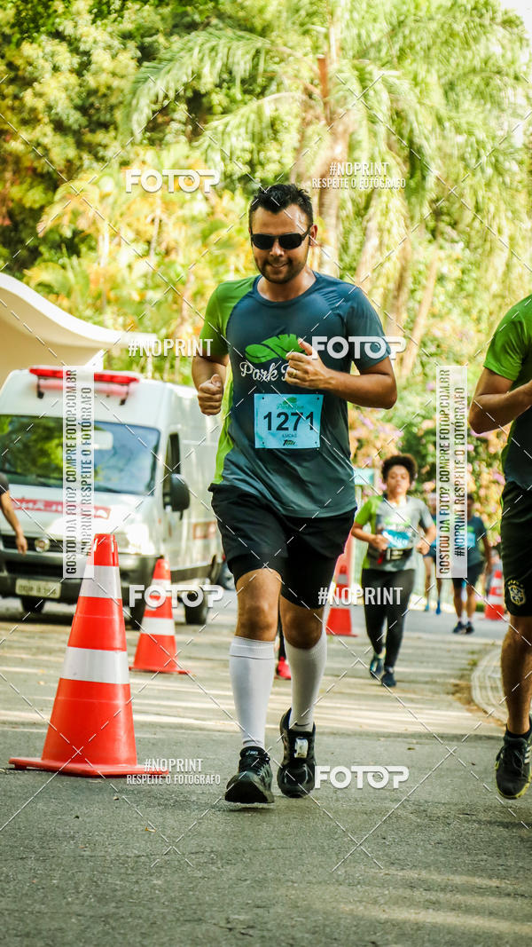 Buy your photos of the eventPark Run on Fotop