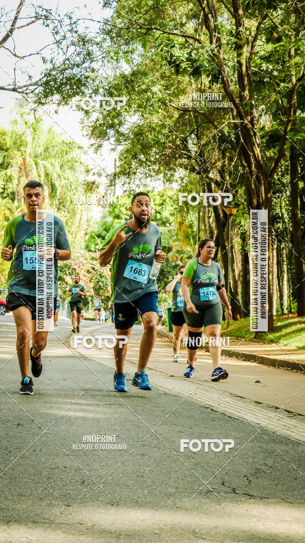 Buy your photos of the eventPark Run on Fotop