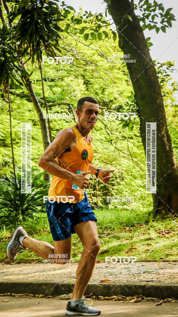 Buy your photos of the eventPark Run on Fotop