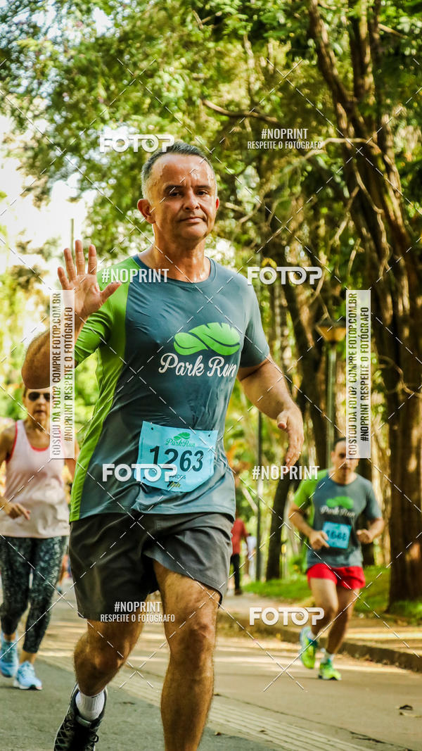 Buy your photos of the eventPark Run on Fotop