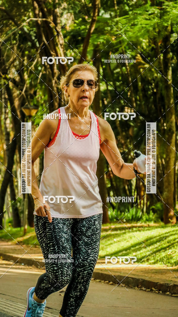 Buy your photos of the eventPark Run on Fotop