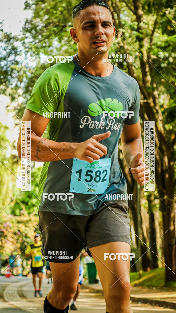 Buy your photos of the eventPark Run on Fotop