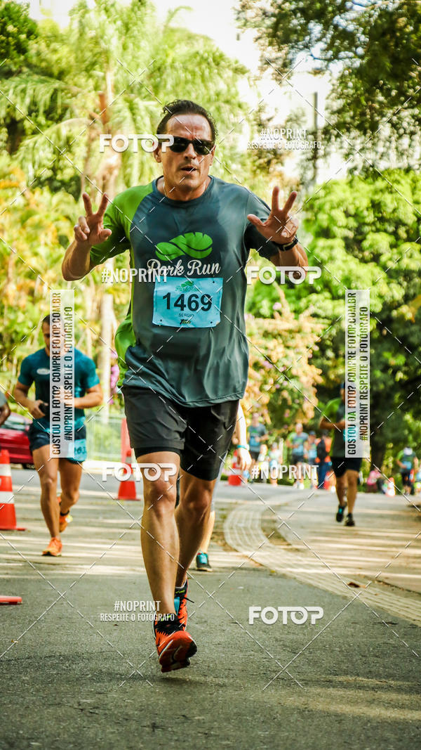 Buy your photos of the eventPark Run on Fotop
