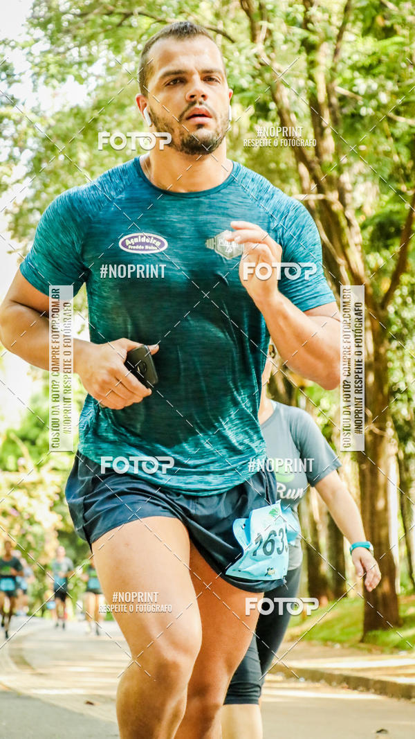 Buy your photos of the eventPark Run on Fotop